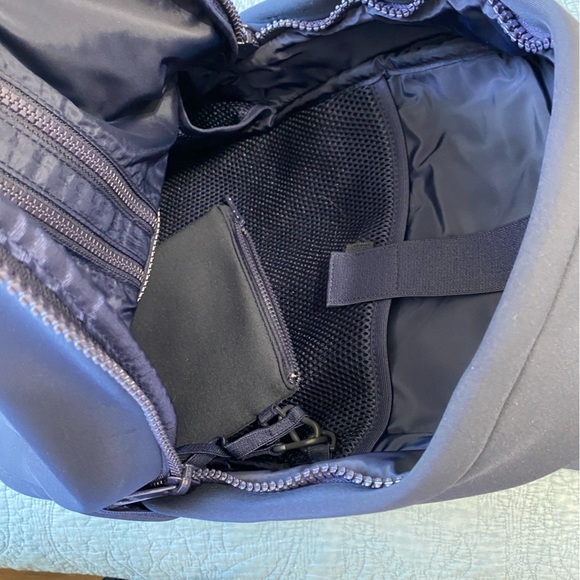 Dagne Dover Dakota Neoprene Backpack (Medium) - Picture 14 of 15